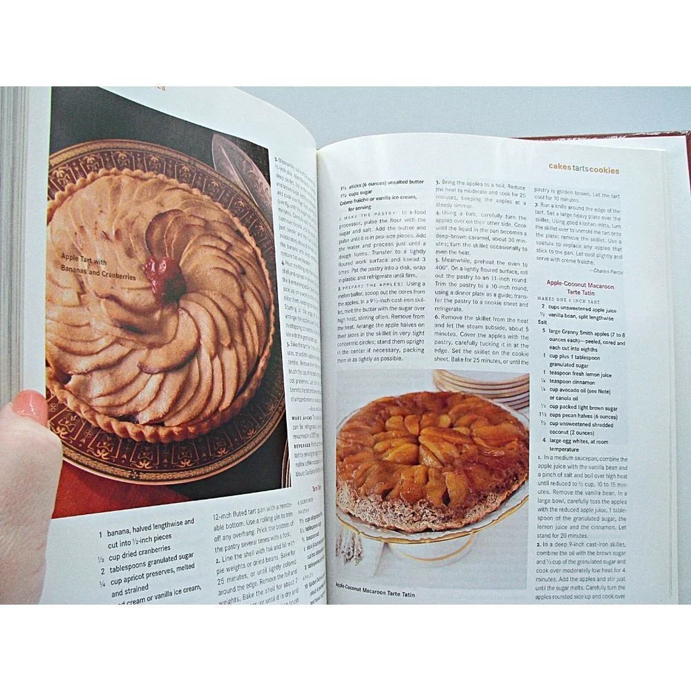 Vintage Food & Wine Magazine's Cookbook An Entire Year's Recipes Hardcover 2001